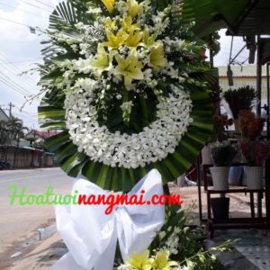 Vòng-hoa-chia-buồn-giá-rẻ