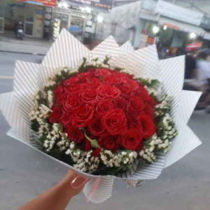 bo-hoa-hong-tang-nguoi-yeu-ngay-vanlentine