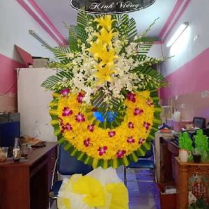 Vong-hoa-chia-buon-tang-le-gia-re