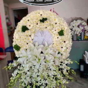 Vong-hoa-chia-buon-tang-le-gia-re