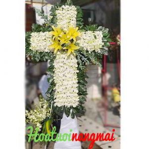 CB2068-hoa-chia-buon-tang-le-chu-thap-giao-xu