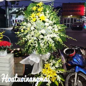 CB2073-hoa-chia-buon-tang-le- (3)